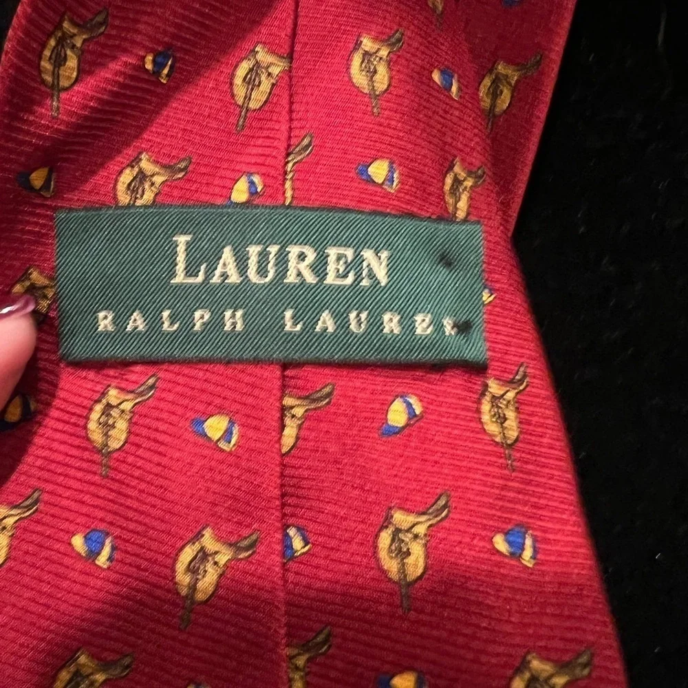 Lauren - Ralph Lauren - 100% Silk Red Necktie Tie Neck Tie - Red
